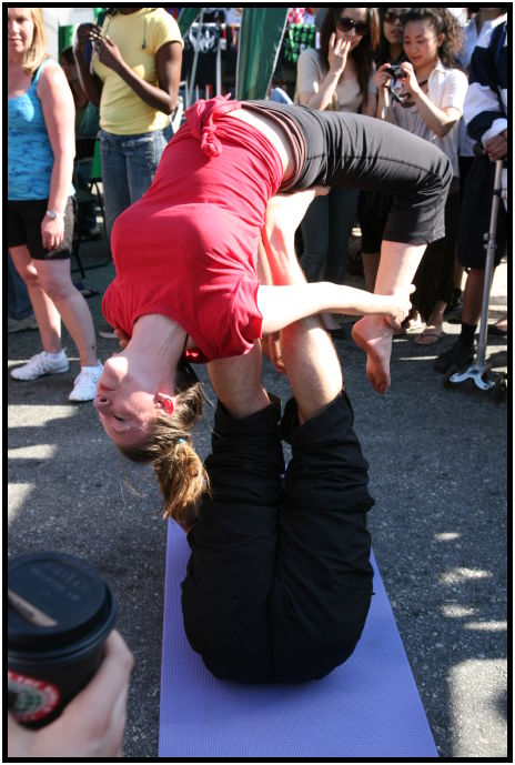 person: action: acrobatics : s-IMG_4302.jpg